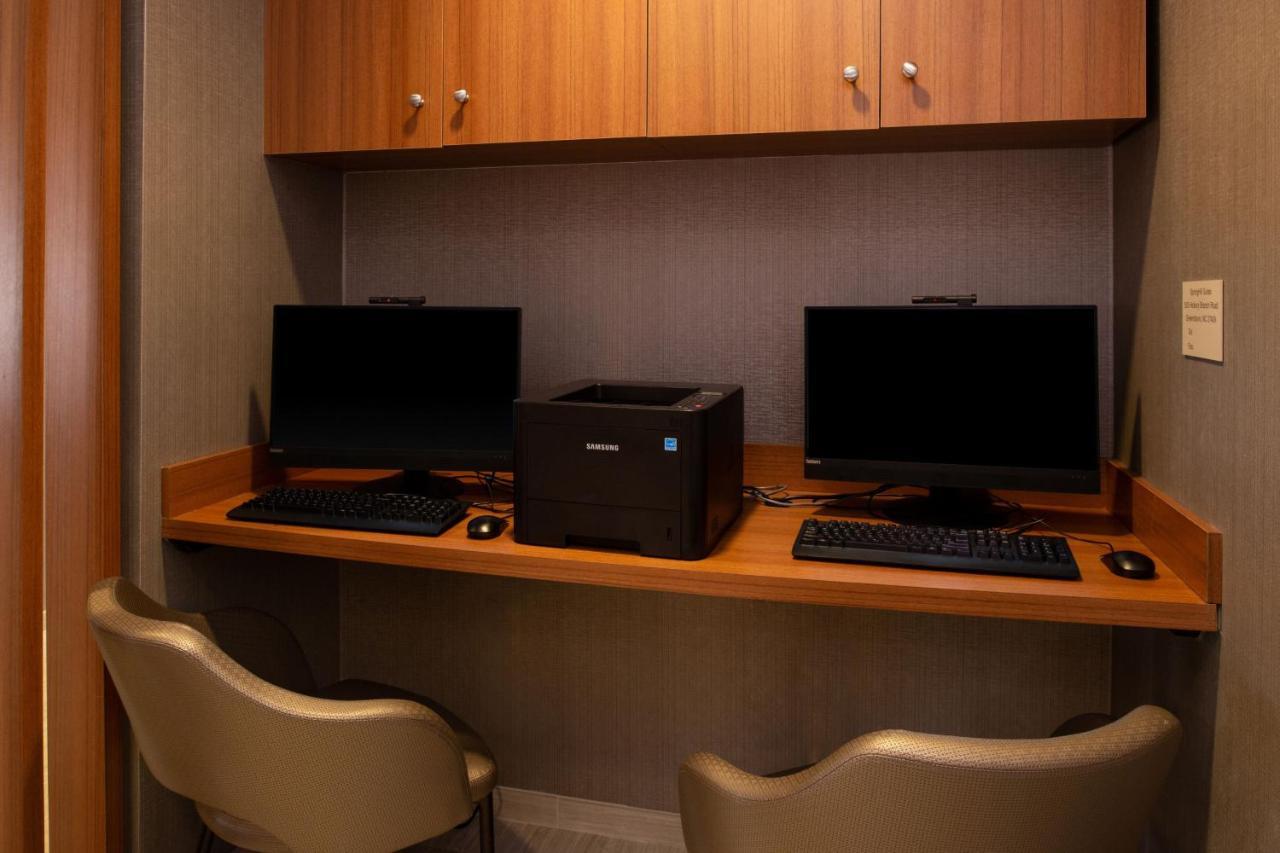 Springhill Suites By Marriott Greensboro Airport Exterior photo